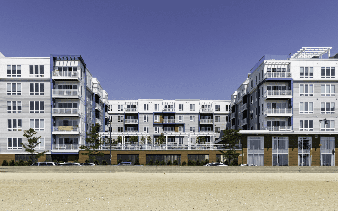 True or False: Vinyl Windows Are Great for Commercial Projects